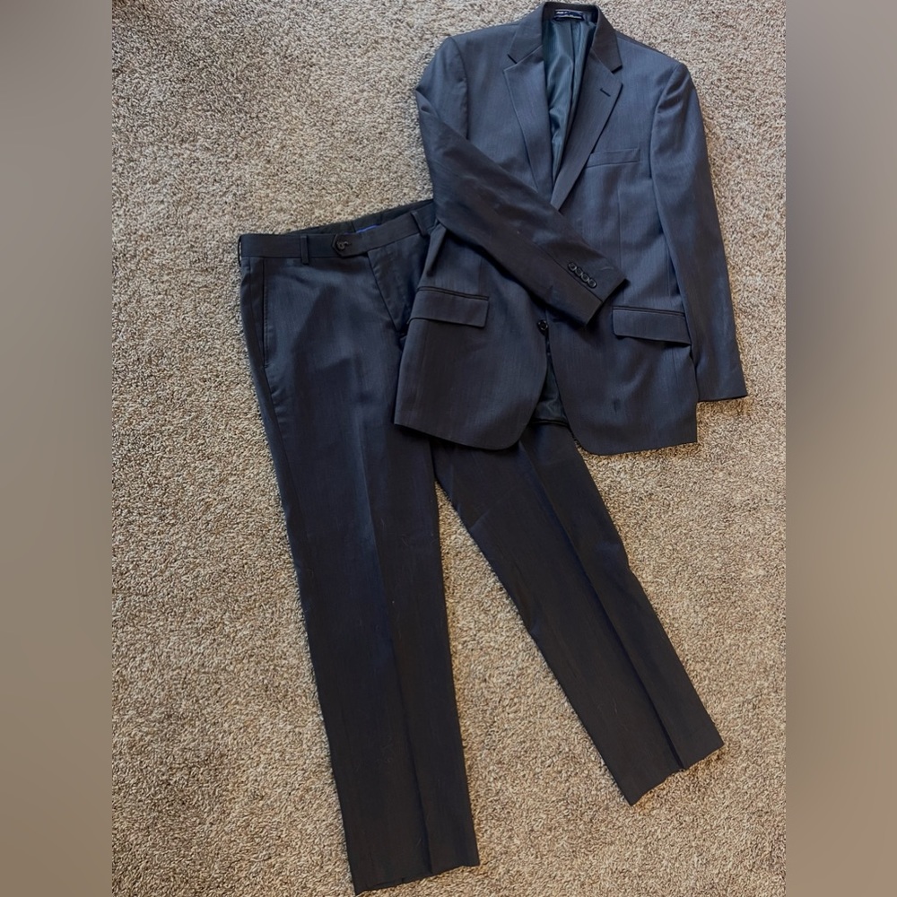 Men’s suit